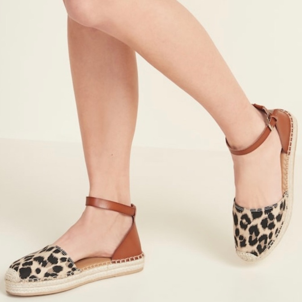 Old Navy Leopard Print Flat Espadrille Closed Toe Sandals.